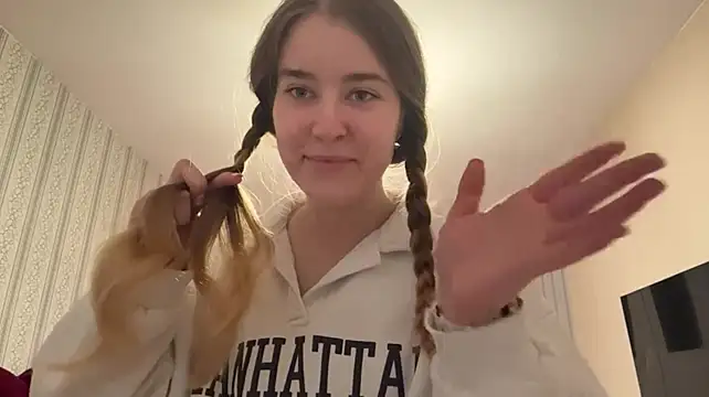 TeshaCumbass' Live XXX Chat