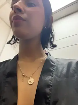 BabyNovaXXX's Webcam Show