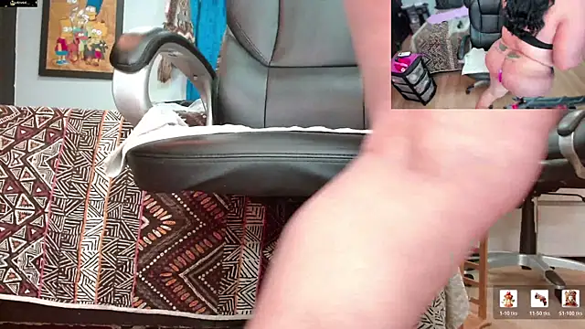 Show modela Tyffanny-Evans na web-kameri