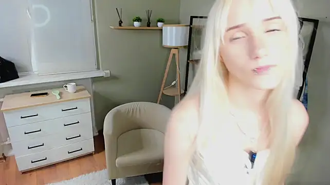 EternytyEmber's Webcam Show