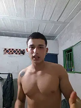 عرض كام Latinofit