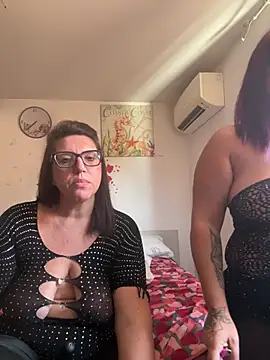 Show de DoubleCharm na webcam