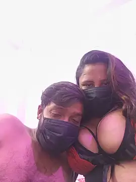 Show modela desi_group_fun na web-kameri
