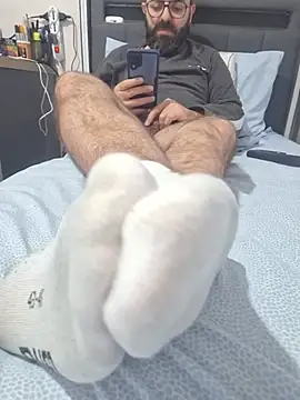 Show modela masterfeetbear90 na web-kameri