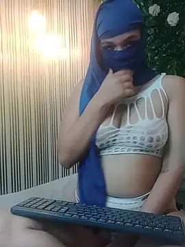 aisha_bless' Webcam Show