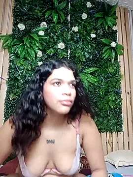 aisha_bless Webcam-Show