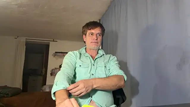 Guardiannif Webcam Show