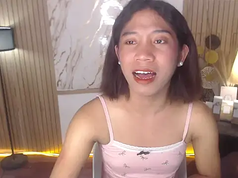 Omg_itswendy Pertunjukan Webcam