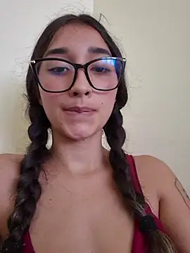 צ'אט XXX בשידור חי של Miel_golden