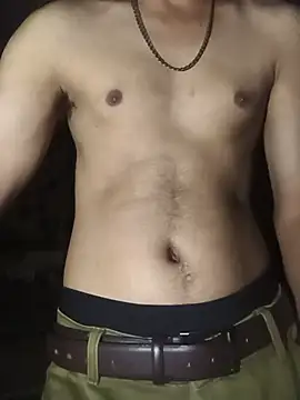 nextdoorguy13 ওয়েবক্যাম শো