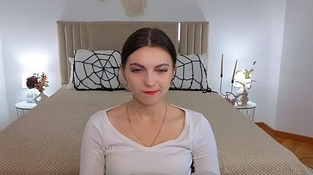 Shy_kitty__: απευθείας συνομιλία ΧΧΧ