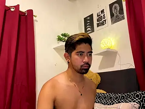 Asian_baby1326 网络视讯表演