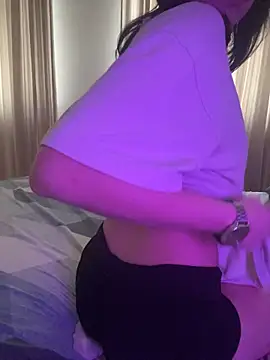 Вебкам-шоу LillyLilBerry