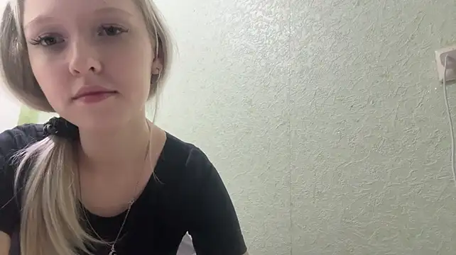 DeannKuliga – webcam-show