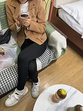 meiniu-x 在線直播表演