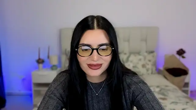 Вебкам-шоу Little_miaa_