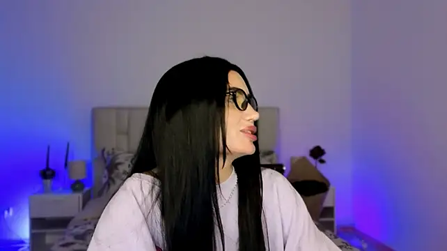 Chat XXX ao vivo de Little_miaa_