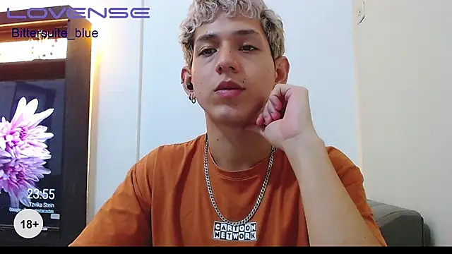 bittersuite_blue Webcamshow
