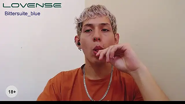Show modela bittersuite_blue na web-kameri