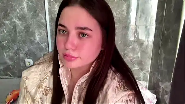 MadalineLarko Webcamshow