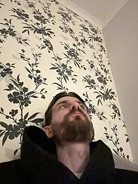 Show Webcam de UKBig8incha