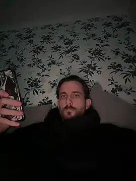 Webkamerová show UKBig8incha