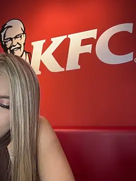 Gabi_lopezz's Webcam Show
