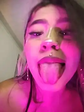 SOFIISQUIIRT0 Webcam show