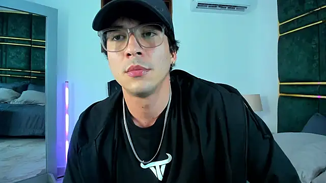 JinKoi Webcamshow
