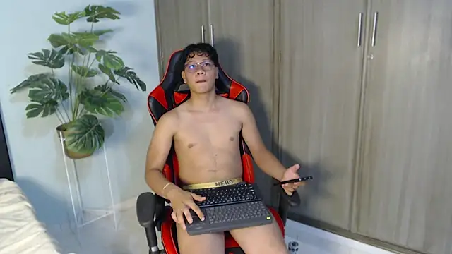 Mikertorres Webcam-Show