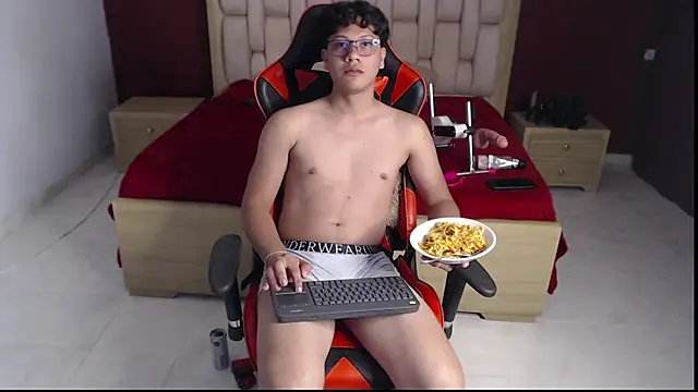Mikertorres webcam show
