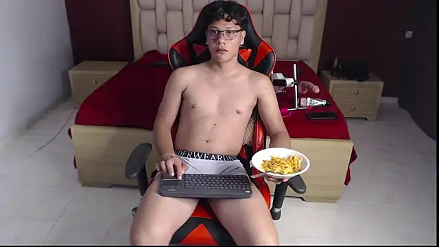 Mikertorres Webcam Show