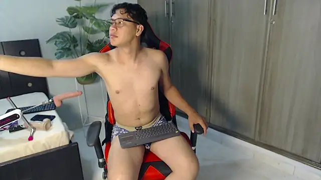 Mikertorres 웹캠 쇼