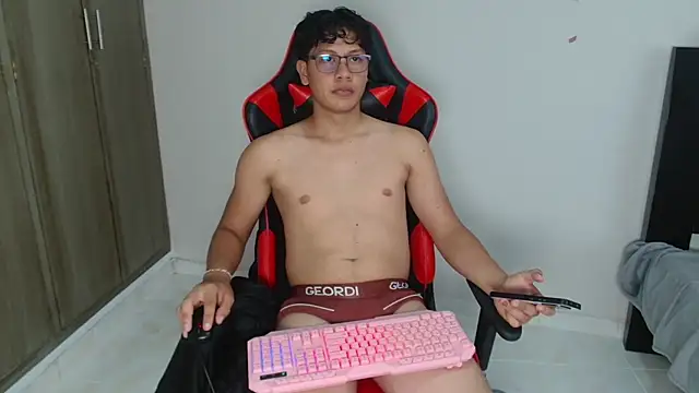 Mikertorres webkamerás műsora