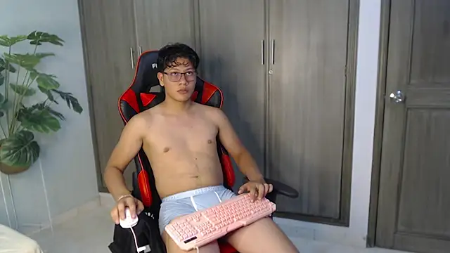 Show de Mikertorres na webcam