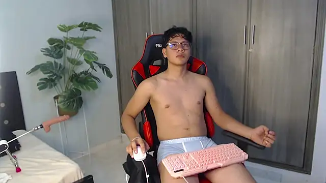Show de Mikertorres na webcam