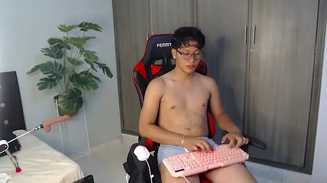Mikertorres Webcam Show
