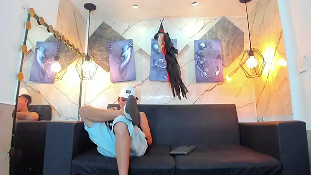 Hot_Athletes1 Show in webcam