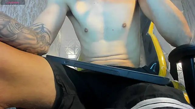 yeikoox25 webkamerás műsora