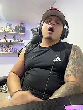 Show modela Toxxxico na web-kameri