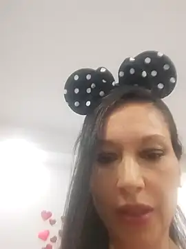 Chat XXX en directo de Helen201930