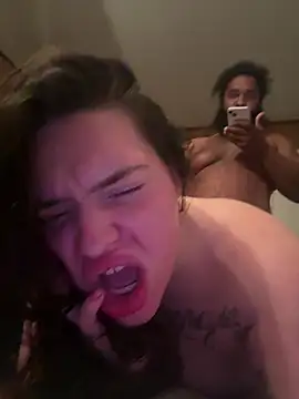 โชว์เว็บแคมของ throatfuckinggag