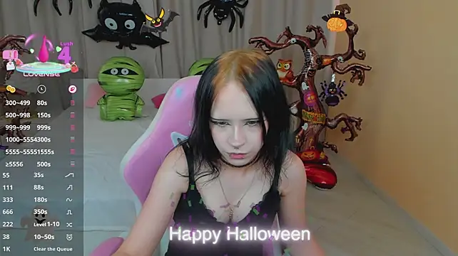 Sirena_Skyies' Webcam Show