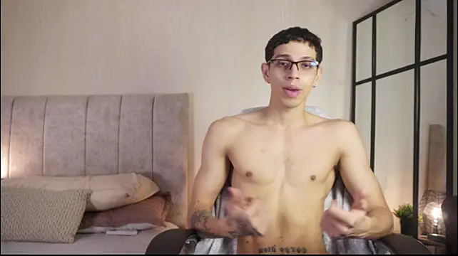 Mike_weller_ webcam show