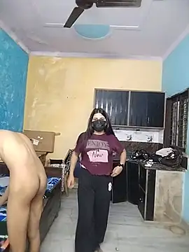 הופעת וובקאם של romantic_couples01