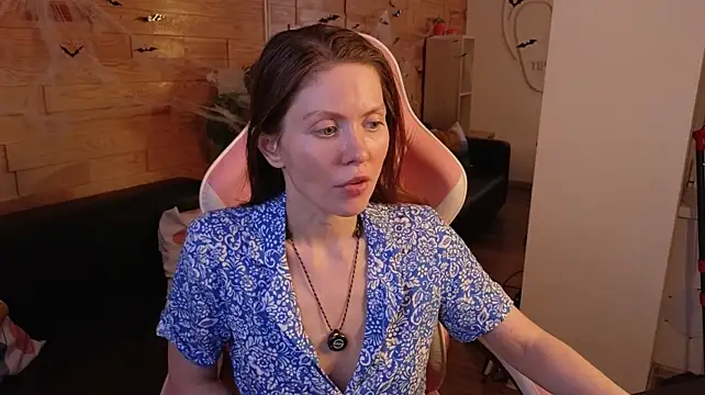 Freya_Green Webcam-Show