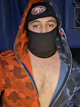 BlazingSauce69's Webcam Show