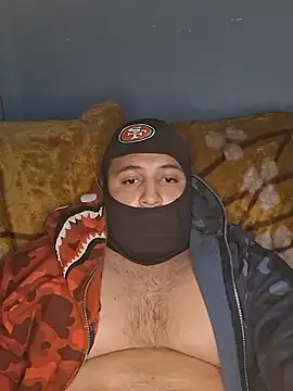 BlazingSauce69 webcam show