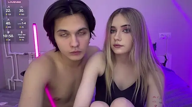 Cosmic_Lark's Webcam Show