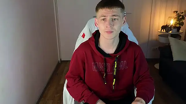 Ermak_back Webcamshow